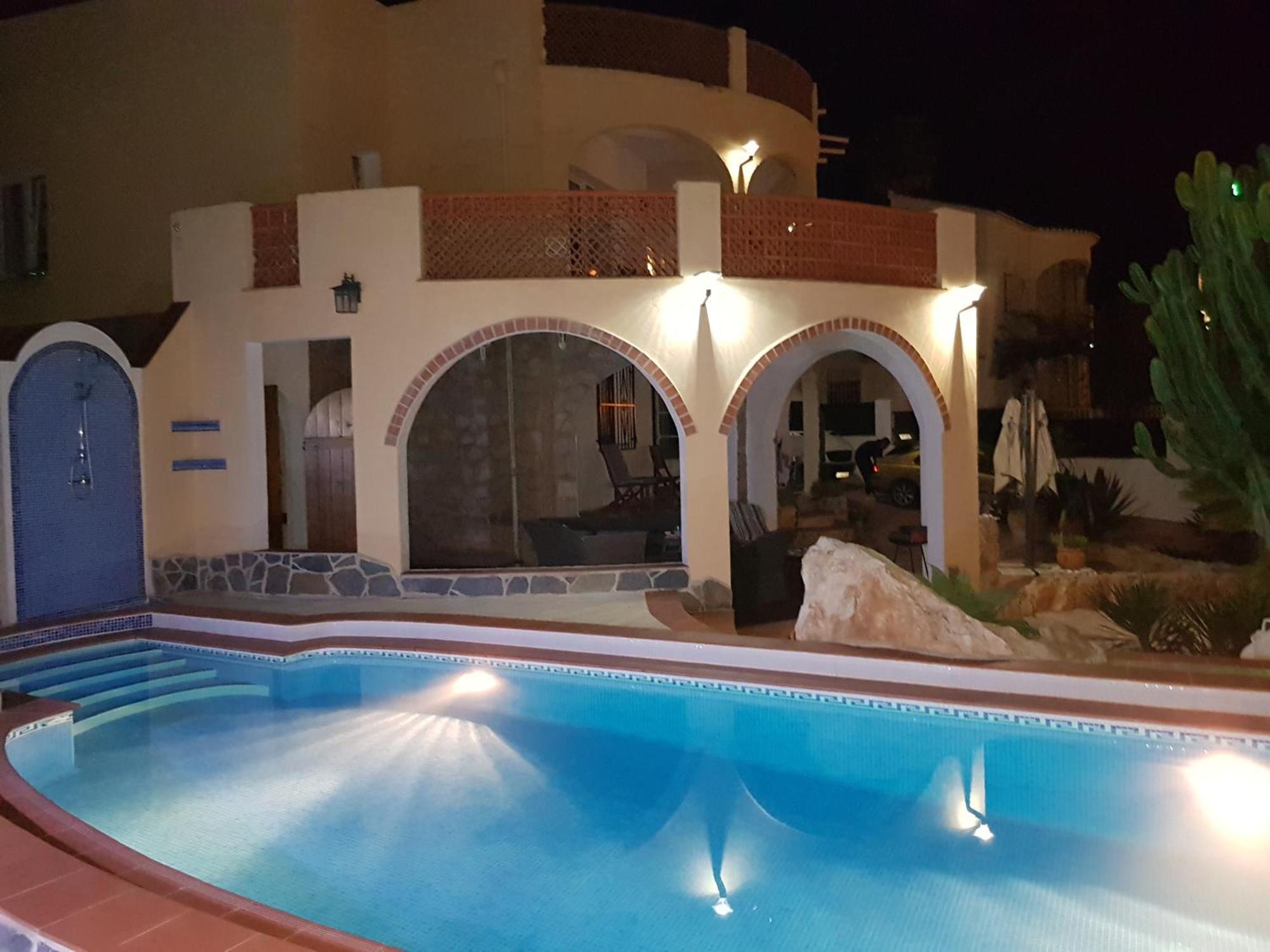 Villa Vid-Bil كاليبي المظهر الخارجي الصورة